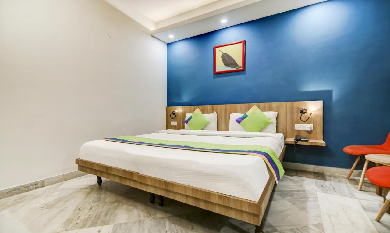 Treebo Mall View, Dlf Phase II Gurgaon Ngoại thất bức ảnh